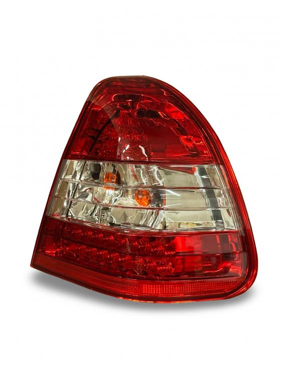 LED Upgrade Design Rückleuchten für Mercedes Benz C-Klasse W202 Limousine 93-00 rot/weiß