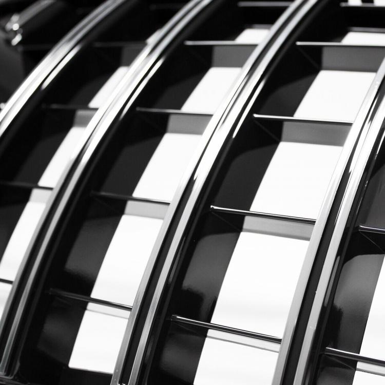 Kühlergrill Schwarz Chrom passt für Mercedes A-Klasse W176 Vorfacelift 12-15 auf Sport Panamericana GT
