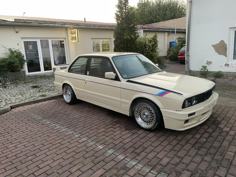 Upgrade Design Frontstoßstange für BMW 3er E30 85-94 Limo Cabrio Touring Typ 2