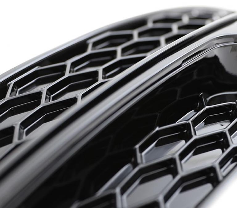 Upgrade Nebelscheinwerfer Gitter für Audi A3 8V S-Line Hochglanz schwarz in Wabengitter Design 12-16