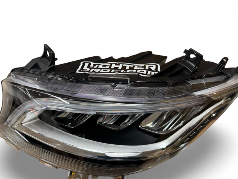 Voll LED Tagfahrlicht Scheinwerfer Set für Mercedes Benz Sprinter W907/W910 18+ schwarz/chrom