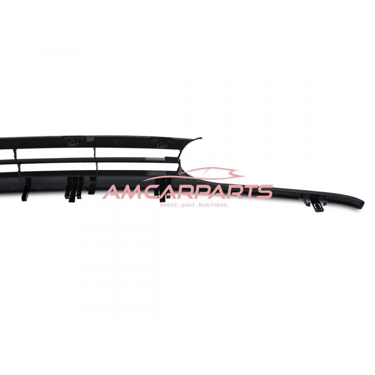 Preview: Upgrade Design Kühlergrill ohne Emblem, schwarz, für VW Golf 3 1991-1997