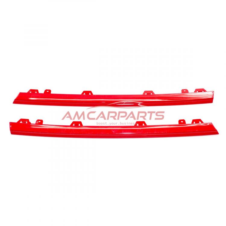 Rote Zierleisten für Kühlergrill für VW T6  Modelle 2015+