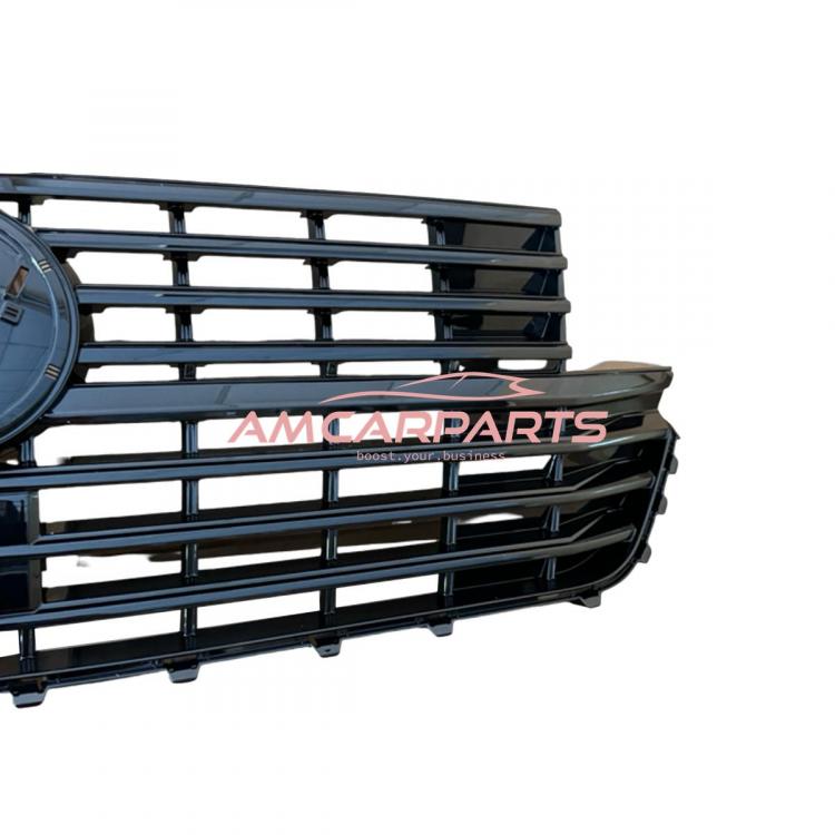 Preview: Upgrade Design Kühlergrill Schwarz glänzend, mit Emblemhalter für VW T6.1 Multivan 2019-2024