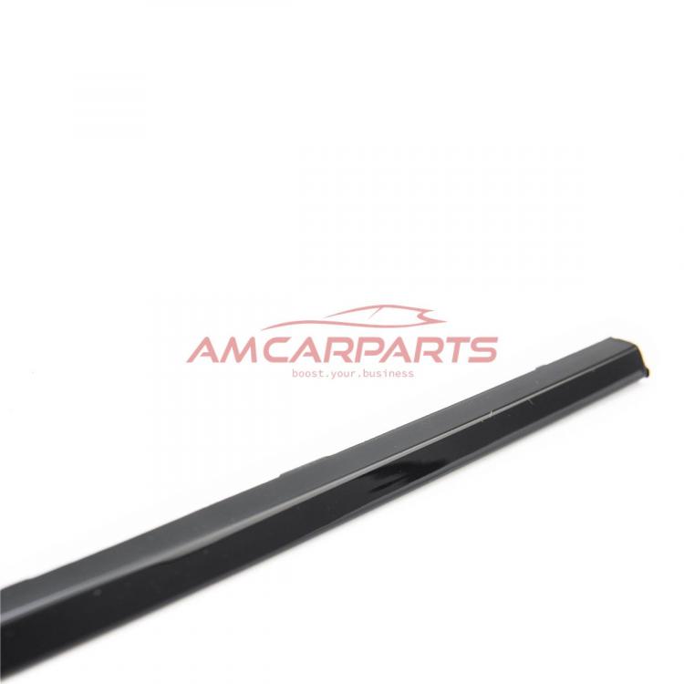 Upgrade Design Frontgrillblenden, kurzes Set, glänzend schwarz für VW T6.1 Multivan 2019-2024