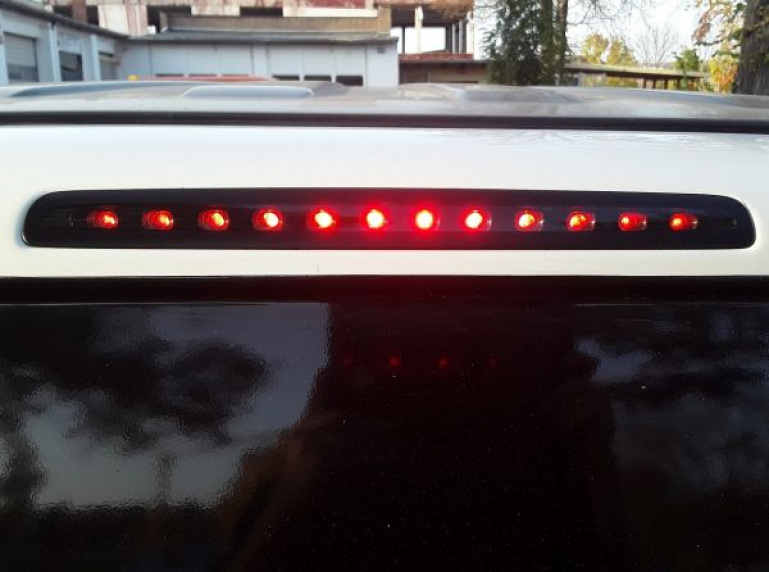 LED Bremsleuchte schwarz Klarglas für VW T5 Bus 03-15 mit Heckklappe