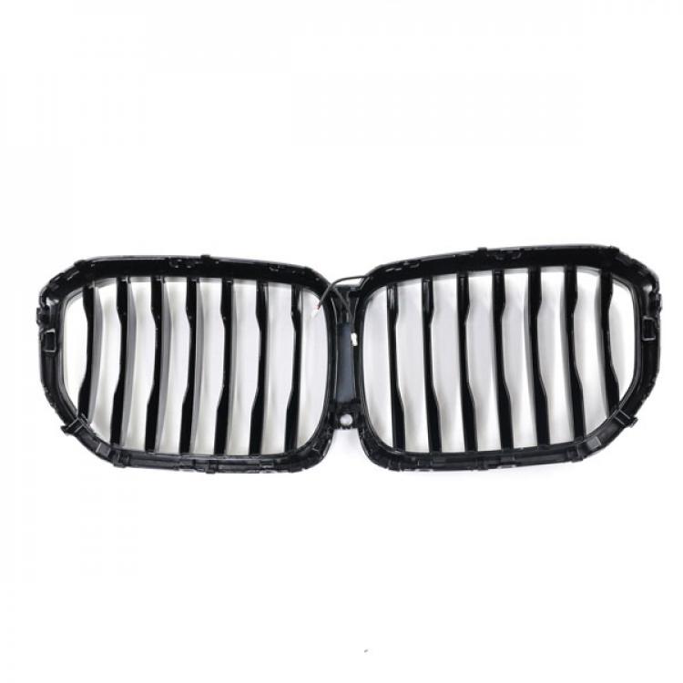LED-Kühlergrill mit einer Lamelle in Schwarz glänzend passend für BMW X5 Serie G05 2019 +