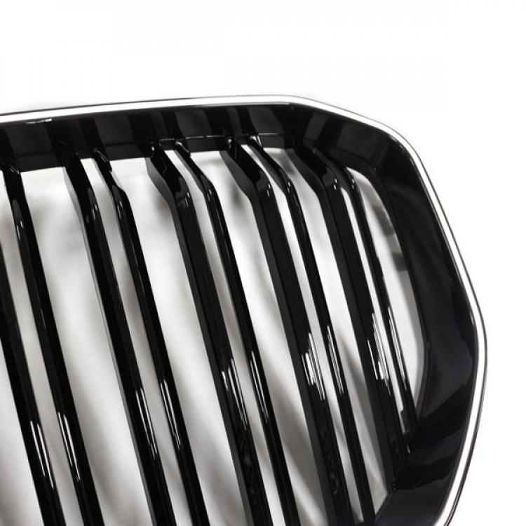 LED-Doppellamellen-Kühlergrill in Schwarz glänzend passend für BMW X5-Serie G05 ab 2019