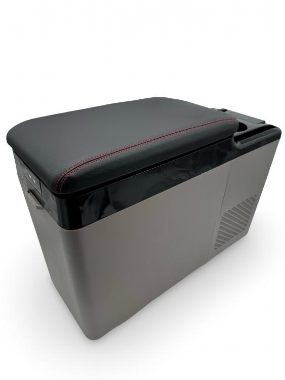 Upgrade+ "Freeze" Staufach Mittelkonsole Ablage passend für Opel Zafira Life / Lounge 21+ mit Kühlfunktion, USB und Getränkehaltern + App Steuerung