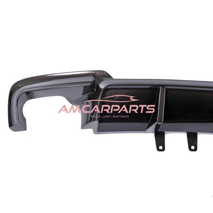 Preview: Upgrade Sport Design Heck Diffusor passend für BMW 5er F10 / F11 Limousine / Touring 09-16 Carbon-Optik