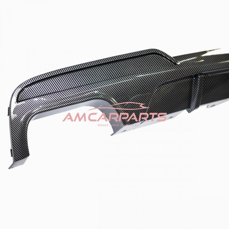 Preview: Upgrade Sport Design Heck Diffusor passend für BMW 5er F10 / F11 Limousine / Touring 09-16 Carbon-Optik