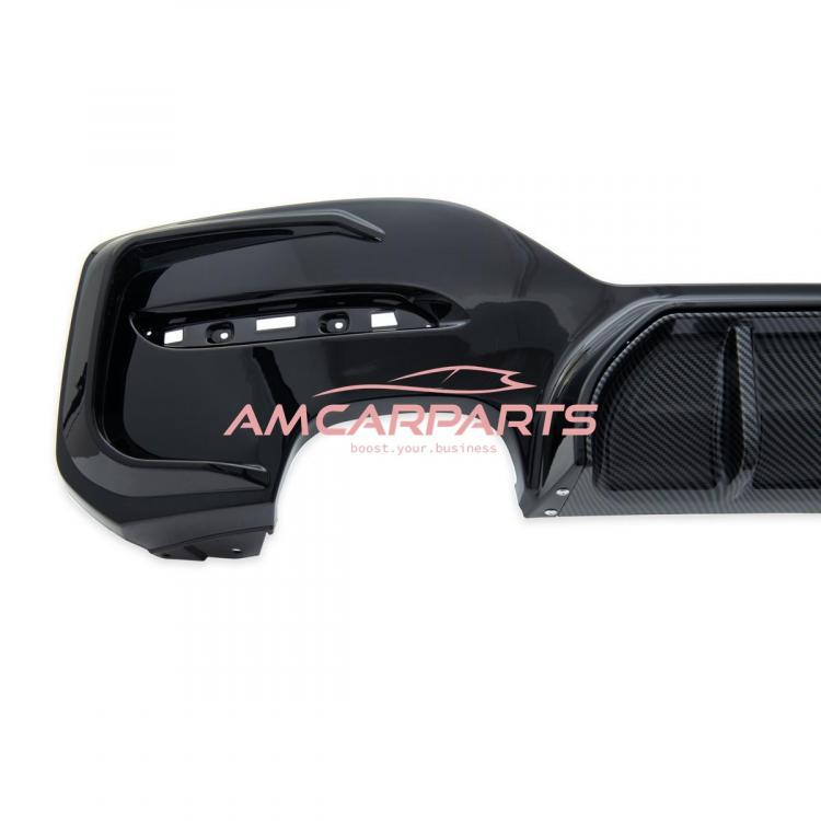Preview: Upgrade Sport Design Heck Diffusor passend für BMW 1er F20 / F21 Facelift 15-19 Carbon-Optik / Hochglanz schwarz