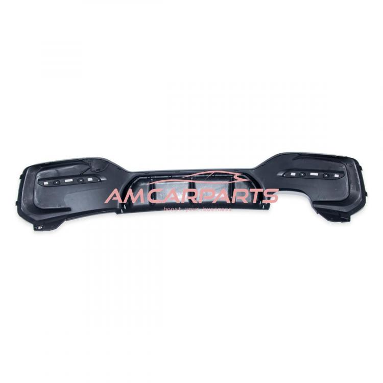 Upgrade Sport Design Heck Diffusor passend für BMW 1er F20 / F21 Facelift 15-19 Carbon-Optik / Hochglanz schwarz