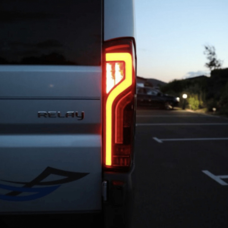 LED Spiegelblinker dynamisch Fiat Ducato, Jumper, Boxer, Wohnmobil ab 2006  schwarz/rauch - litec innovations