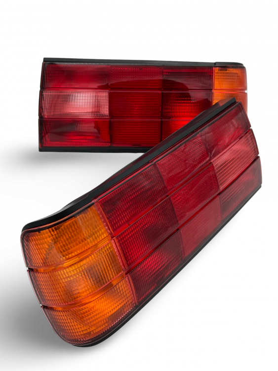 Exklusiv Classic-Sport Design Rückleuchten für BMW 3er E30 Facelift Limo, 2-Türer (Coupe), Cabrio, Touring 87-94 rot/orange