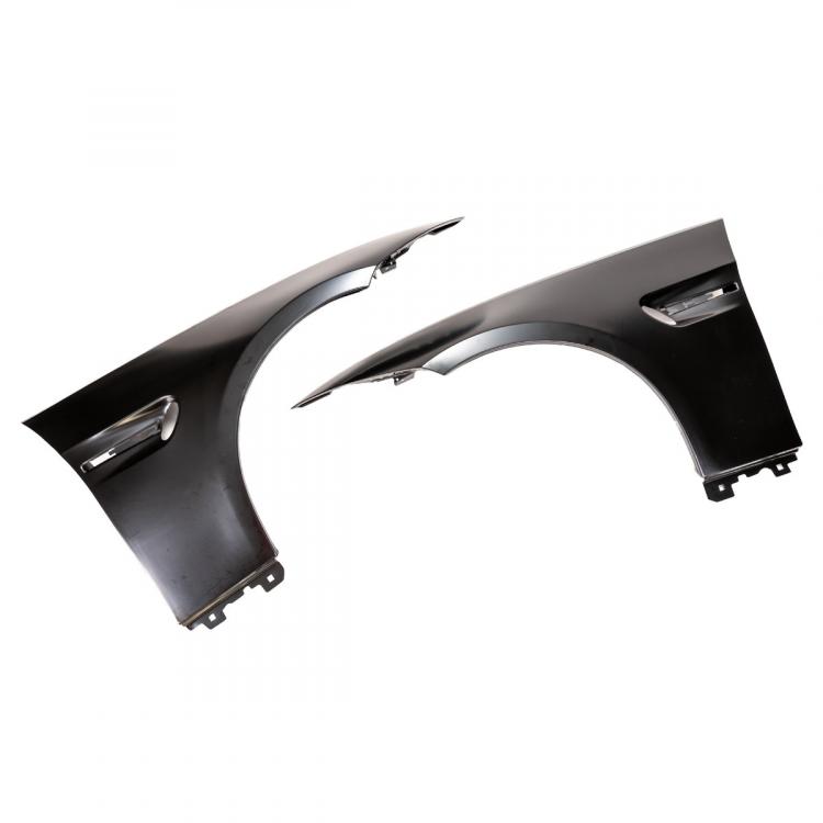 Preview: Upgrade Sport Design Kotflügel Set vorn passend für BMW 3er E92 / E93 Coupe / Cabrio 06-13