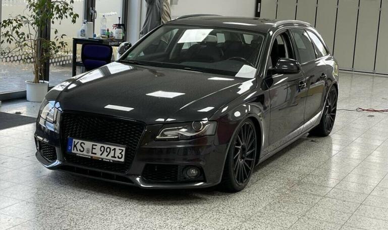 Upgrade Nebelscheinwerfer Gitter für Audi A4 B8 (8K) 08-11 Hochglanz schwarz