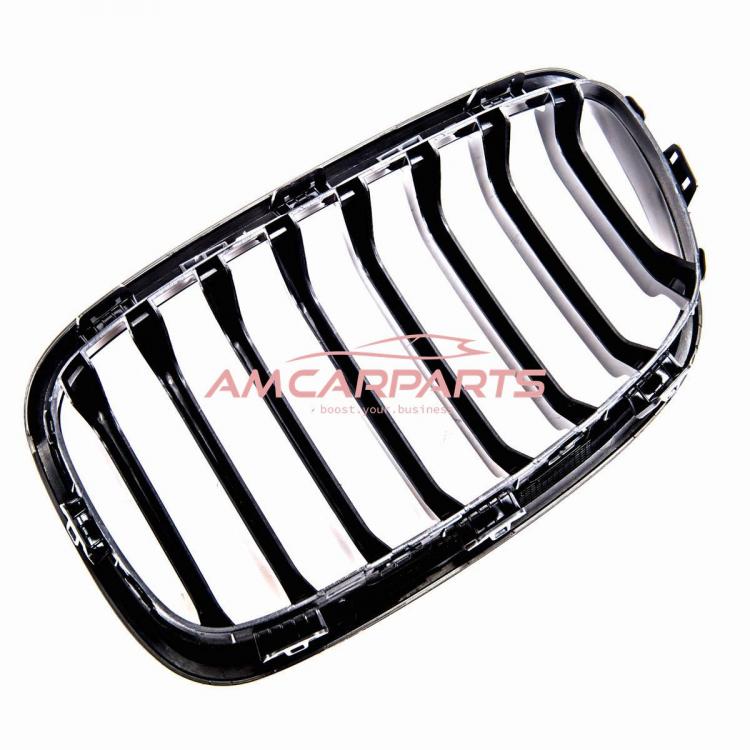 Upgrade Design Kühlergrill / Sportgrill passend für BMW 1er F20 / F21 Vor-Facelift 11-15 Hochglanz schwarz