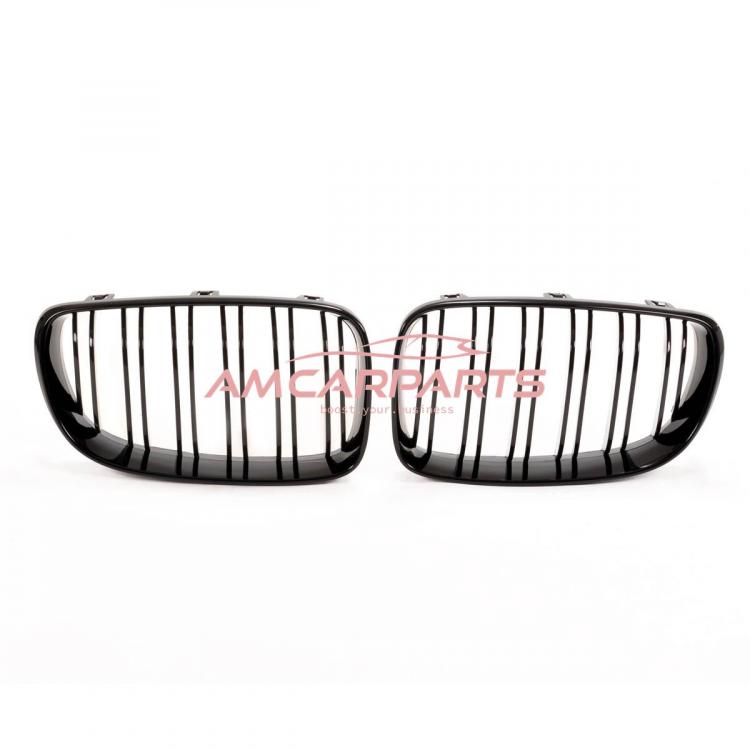 Preview: Upgrade Design Kühlergrill / Sportgrill passend für BMW 1er E81 / E82 / E87 / E88 Facelift 07-12 Hochglanz schwarz