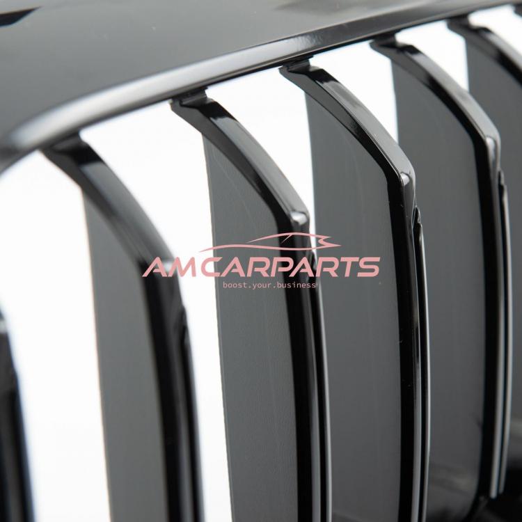 Upgrade Design Kühlergrill / Sportgrill passend für BMW 5er G30 / G31 Facelift 20-23 Hochglanz schwarz