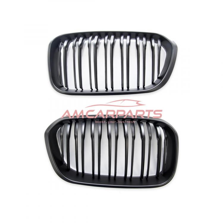 Upgrade Design Kühlergrill / Sportgrill passend für BMW 1er F20 / F21 Facelift 15-19 Matt schwarz