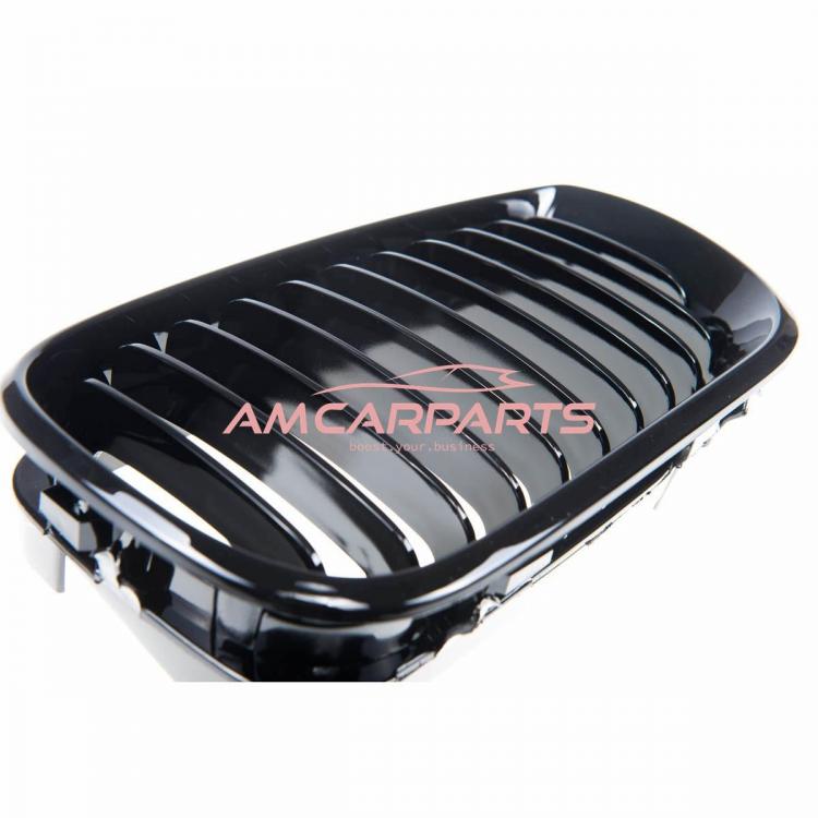 Preview: Upgrade Design Kühlergrill / Sportgrill passend für BMW 3er E46 Facelift Limousine/Touring 01-05 Hochglanz schwarz