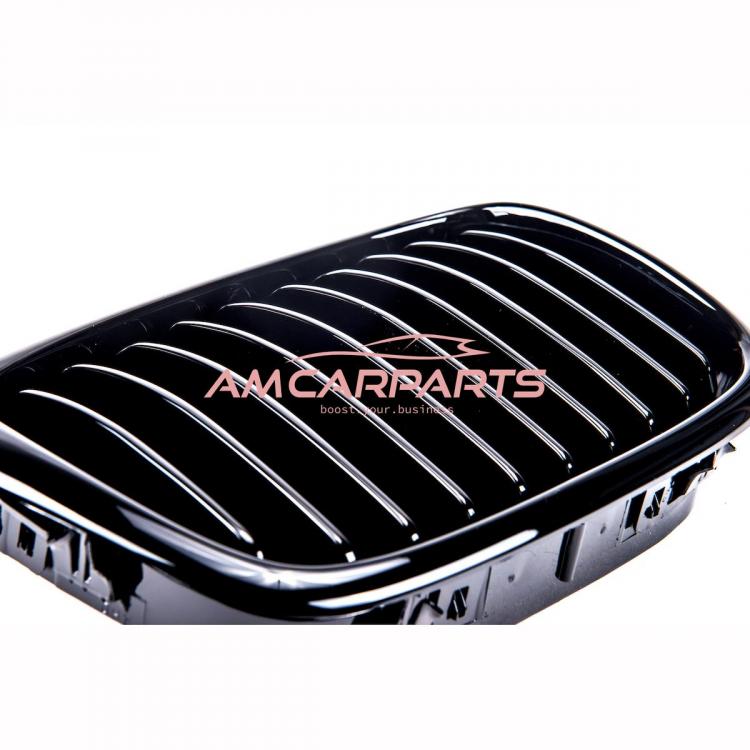 Preview: Upgrade Design Kühlergrill / Sportgrill passend für BMW 5er E39 95-03 Hochglanz schwarz