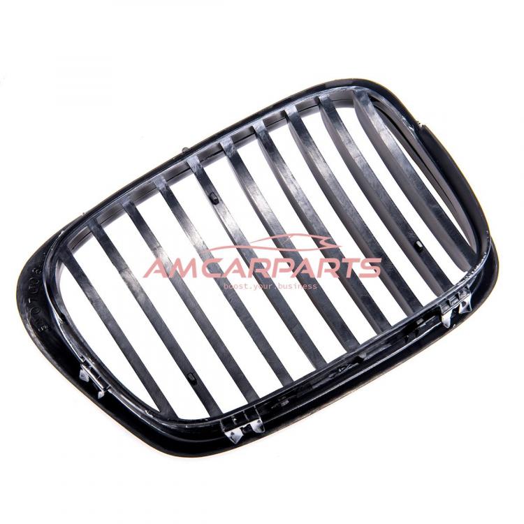 Upgrade Design Kühlergrill / Sportgrill passend für BMW 5er E39 95-03 Hochglanz schwarz
