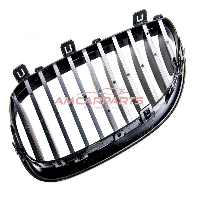 Upgrade Design Kühlergrill / Sportgrill passend für BMW 5er E60 / E61 03-10 Hochglanz schwarz