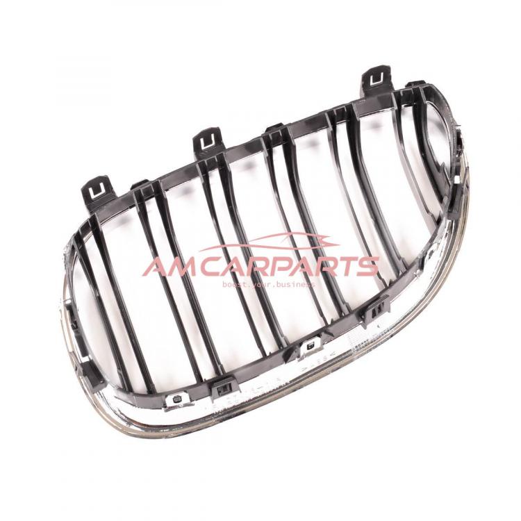 Preview: Upgrade Design Kühlergrill / Sportgrill passend für BMW 5er E60 / E61 03-10 Hochglanz schwarz / chrom