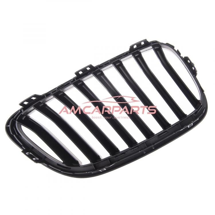 Upgrade Design Kühlergrill / Sportgrill passend für BMW 2er F22 / F23 13-21 Matt schwarz