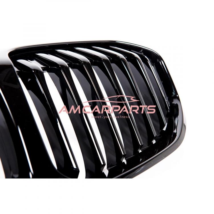 Preview: Upgrade Design Kühlergrill / Sportgrill passend für BMW 1er F40 19+ Hochglanz schwarz