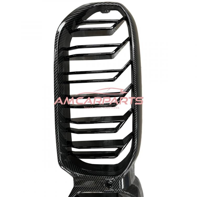 Upgrade Design Kühlergrill / Sportgrill passend für BMW 5er G30, F90 / G31 Facelift 20+ Carbon-Optik / Hochglanz schwarz