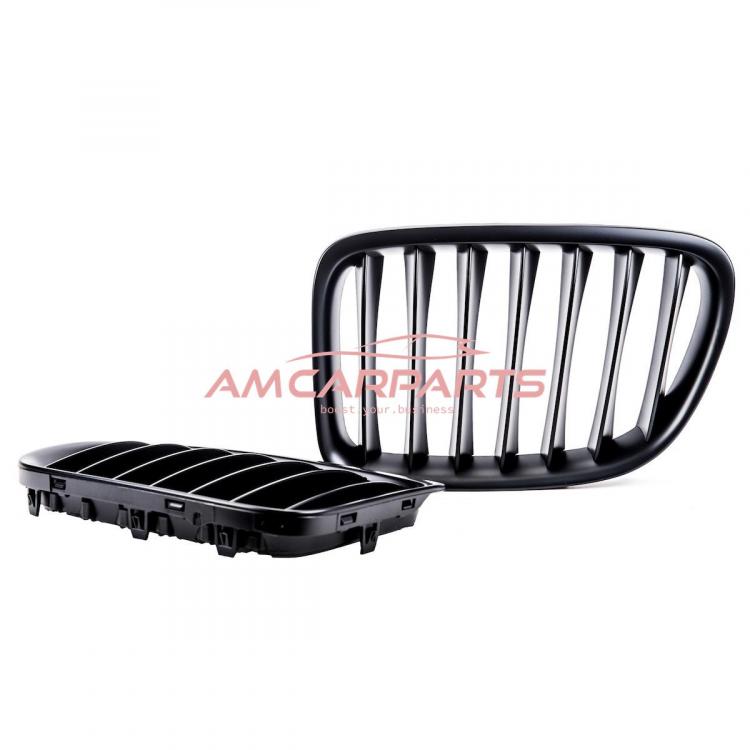 Upgrade Design Kühlergrill / Sportgrill passend für BMW X1 E84 09-15 Matt schwarz