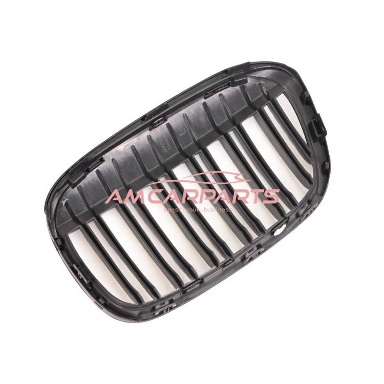 Upgrade Design Kühlergrill / Sportgrill passend für BMW X1 F48 Vor-Facelift 15-19 Hochglanz schwarz