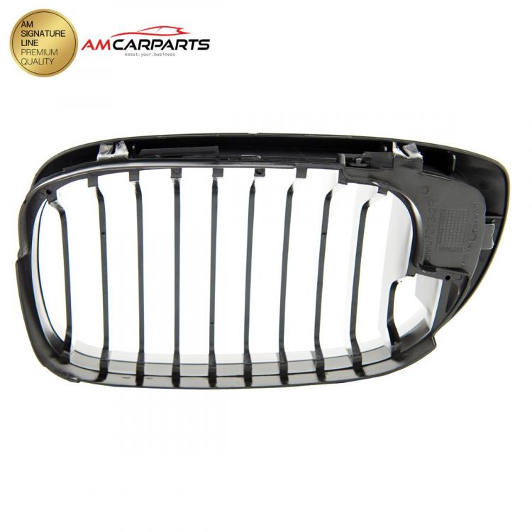 Upgrade Design Kühlergrill / Sportgrill passend für BMW 3er E46 Facelift Coupe/Cabrio 03-06 Hochglanz schwarz