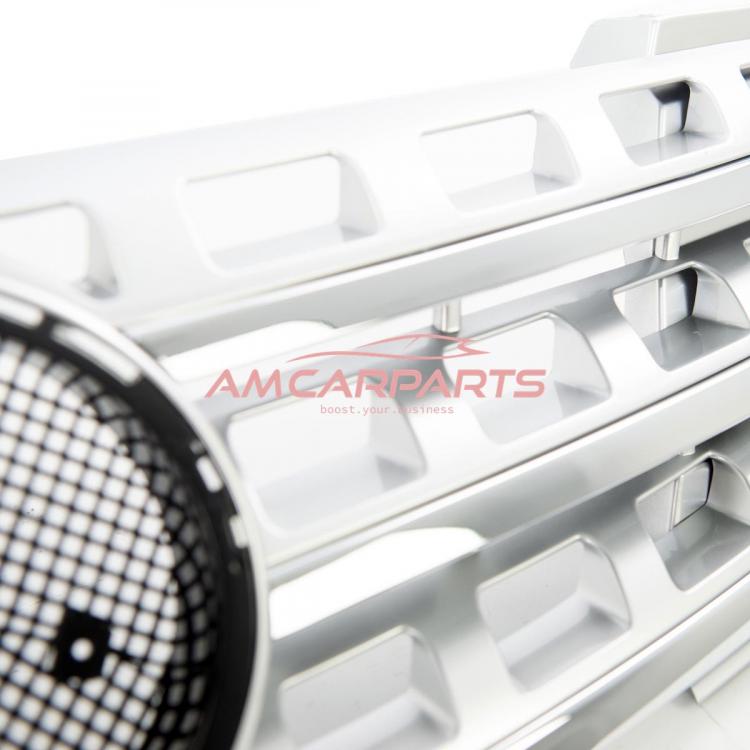 Preview: Upgrade Design Kühlergrill / Sportgrill für Mercedes ML-Klasse / M-Klasse W164 Vor-Facelift 05-08 Matt silber / chrom