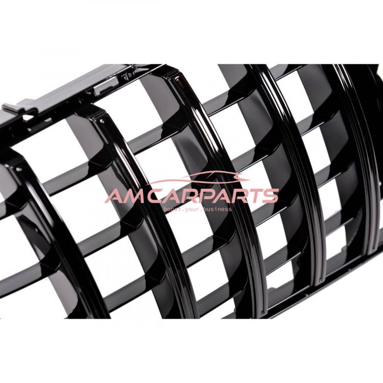Upgrade Design Kühlergrill / Sportgrill passend für Mercedes Benz A-Klasse W176 Facelift 15-18 Hochglanz schwarz