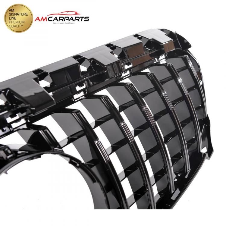 Upgrade Design Kühlergrill / Sportgrill passend für Mercedes Benz CLA C117 / X117 Facelift 16-18 Hochglanz schwarz