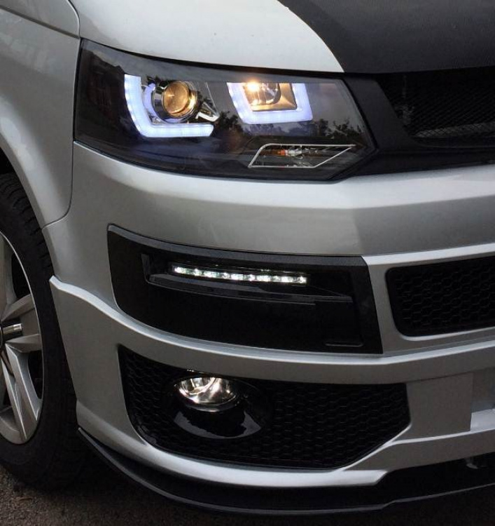 Upgrade LED Tagfahrlicht Blende für VW T5.2 GP 10-15 schwarz/chrom