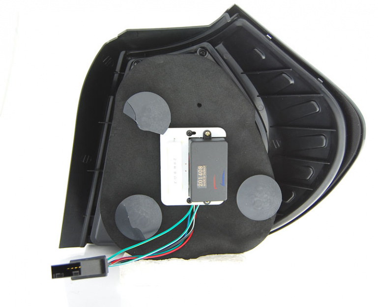 Voll LED Lightbar Design Rückleuchten für BMW 1er E87/E81 04-07 schwarz/rauch