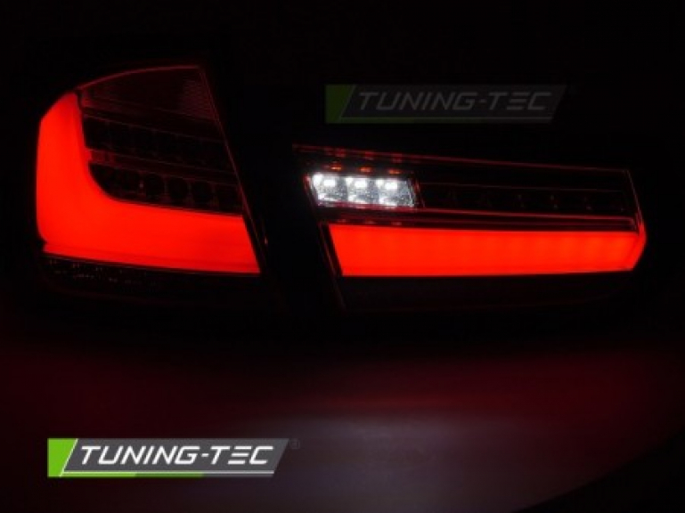 "UPGRADE+" LED Lightbar Design Rückleuchten Set für BMW 3er F30 Limousine 11-15 rot/rauch mit dyn. Blinker