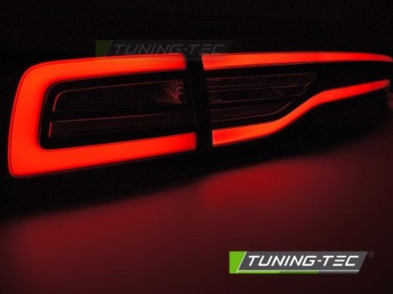 VOLL LED Rückleuchten Set für Dodge Charger LX II 11-15 schwarz/rot mit dyn. Blinker + Willkommensfunktion.