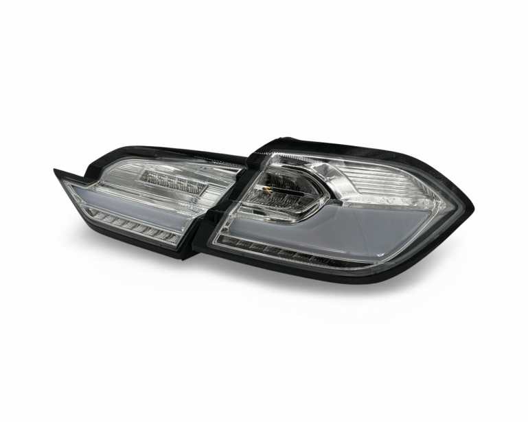 VOLL LED Rückleuchten chrom für FORD FIESTA MK8 Baujahr 2017+