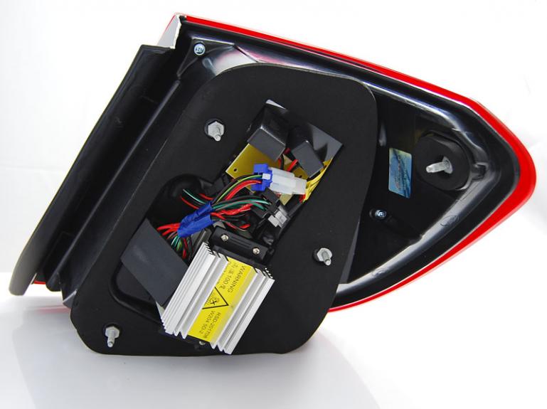 Preview: VOLL LED Upgrade Lightbar Design Rückleuchten Set für Mercedes Benz C-Klasse W204 T-Modell 07-10 rot/rauch