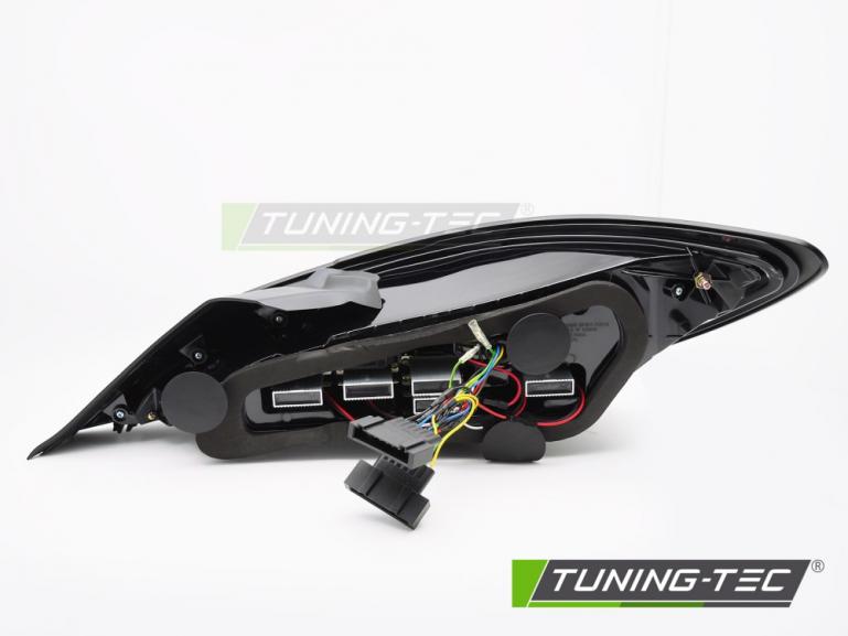 Voll LED Upgrade Design Rückleuchten Set für Mercedes Benz CLA C117 / X117 13-16 schwarz / rauch dynamisch