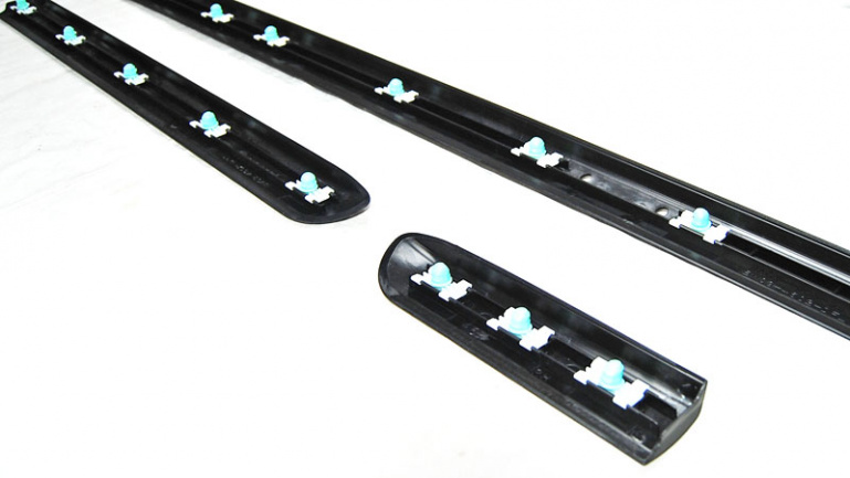 Upgrade Design Türleisten für BMW E46 Lim./Touring 98-06 schwarz