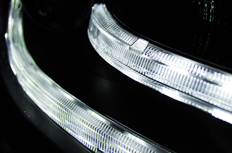 Xenon LED Tagfahrlicht Scheinwerfer für Audi A4 B8 08-11 chrom