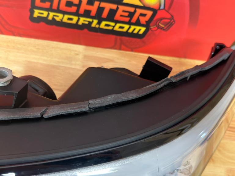 B-Ware  XENON D1S CCFL Angel Eyes Scheinwerfer passend für BMW 5er E60/E61 05-07 schwarz