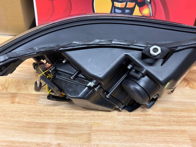 B-Ware  XENON D1S CCFL Angel Eyes Scheinwerfer passend für BMW 5er E60/E61 05-07 schwarz